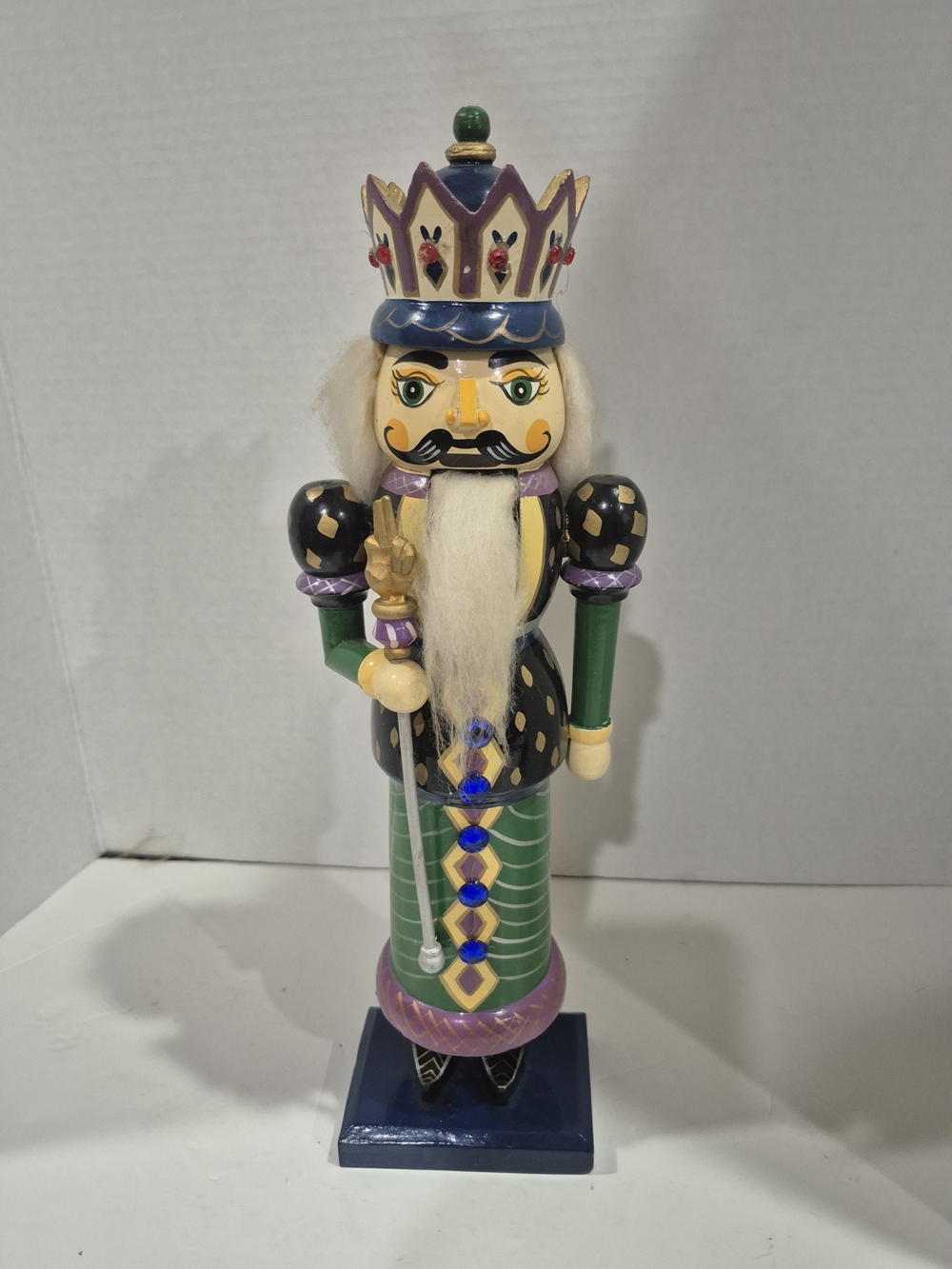Vtg. 14' Peacock Toned Christmas Nutcracker King